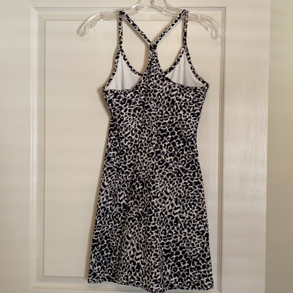 ** Only worn twice - Picture 2 of 3